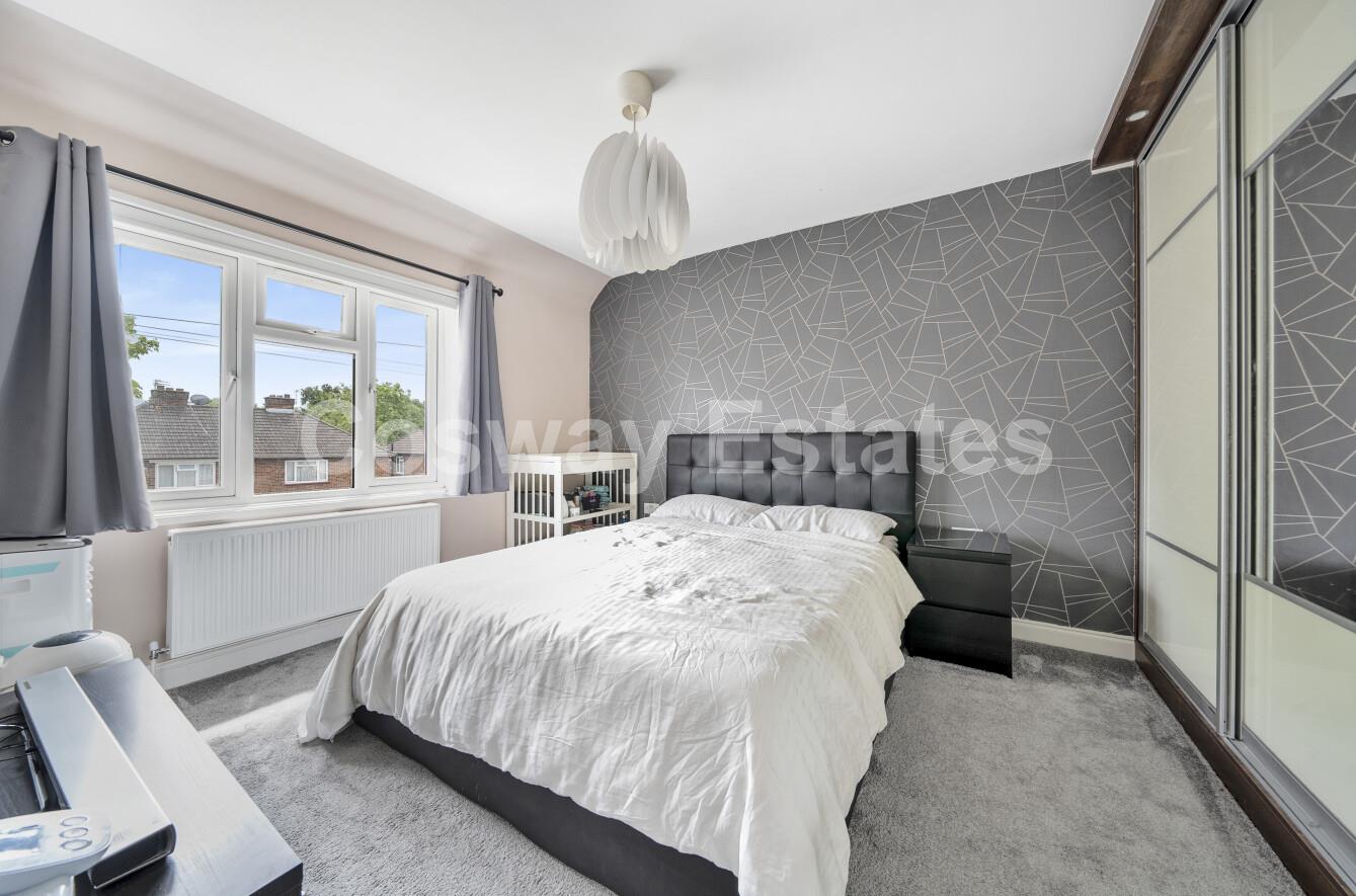 Fairmead Crescent, Edgware